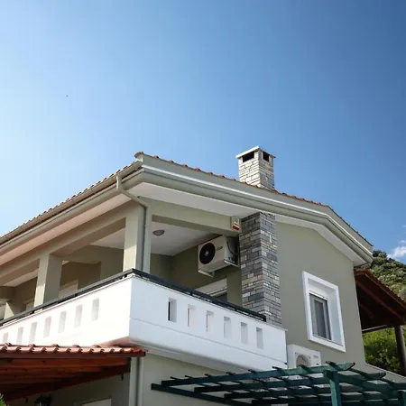 Cove Ferienhaus *